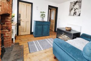 CHAPEL ROAD- click for photo gallery